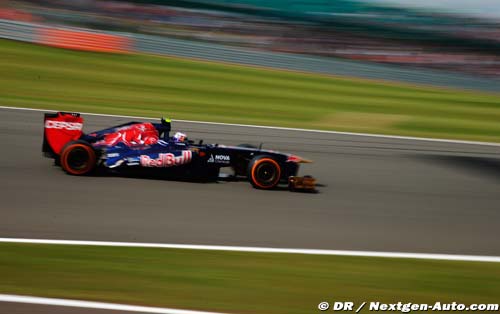 Essais de Silverstone : Ricciardo (…)