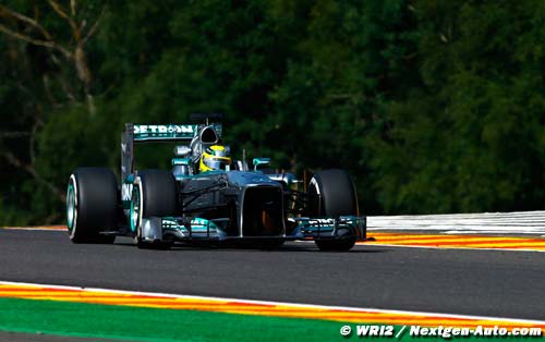 Rosberg content pour Mercedes