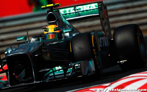 Pirelli: Supersoft tyres help Hamilton