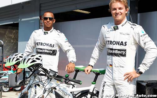 Mercedes drivers want Brawn to stay