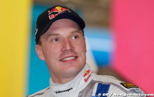 Latvala chooses first on road in GB