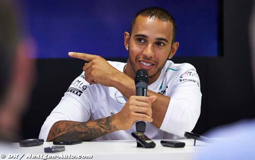 Struggling Hamilton to race new chassis