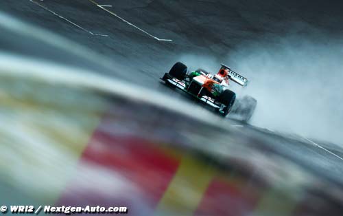 Les Force India manquent les points