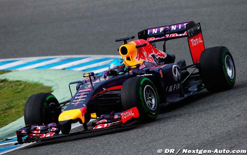 Vettel prévoit une saison très (...)