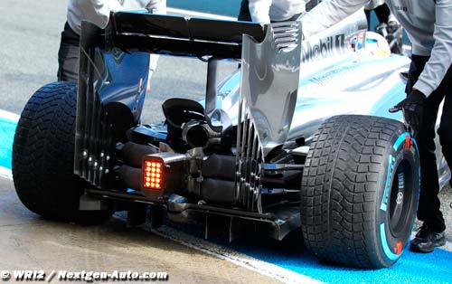 McLaren 'wing suspension'