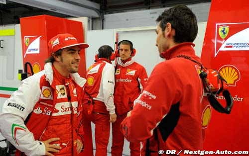 Alonso : Face à Kimi je vais devoir (…)