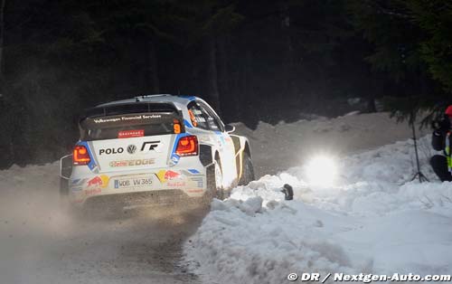 SS1: Andreas Mikkelsen leads Rally (…)