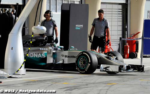 Rosberg : Mercedes dans les favoris (…)