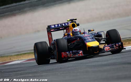 Ricciardo: Red Bull can fight Mercedes