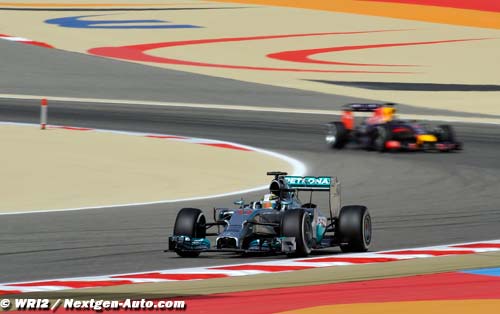 Bahrain, FP3: Mercedes goes one-two (…)