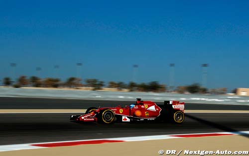 Ferrari contrainte d'abandonner (…)