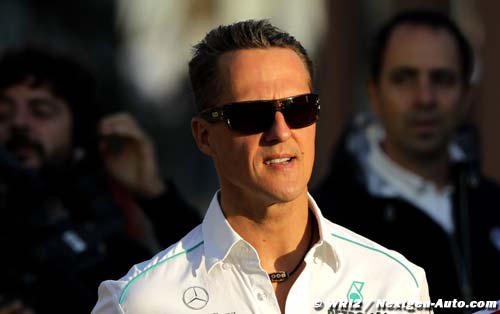 Schumacher : Deux paparazzi arrêtés près