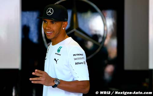 Lewis Hamilton calme le jeu avec Rosberg