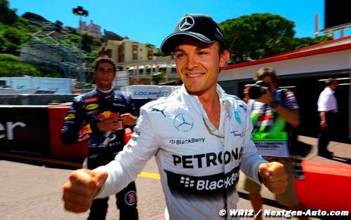 Massa : Rosberg a marqué des points (…)