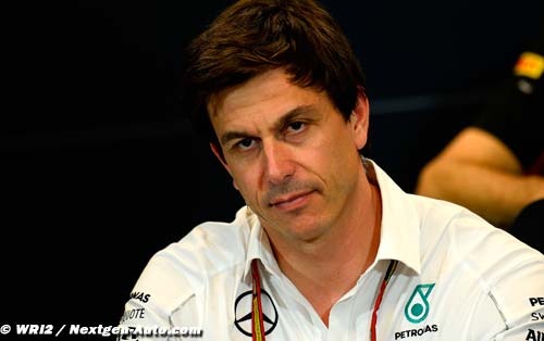 Wolff craint une division entre les (…)