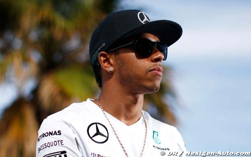 Hamilton expects Mercedes to dominate in