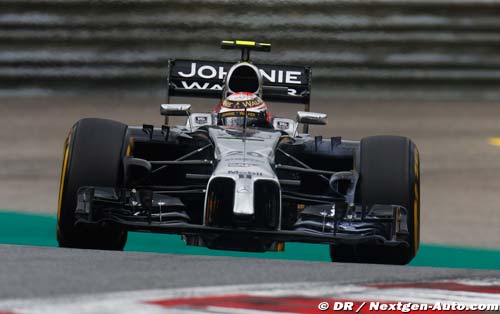 Magnussen : la McLaren a progressé