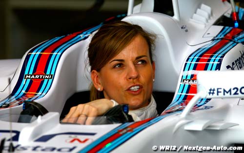 Perez : Susie Wolff aurait dû rester (…)