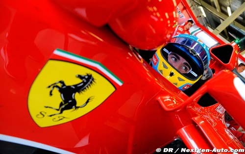 Alonso : Ferrari doit améliorer (...)