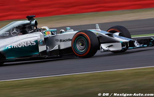 Pirelli : Hamilton aurait pu se (…)