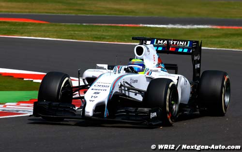 Silverstone, Jour 1 : Massa mène à (…)