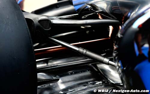 McLaren surprise par l'interdiction