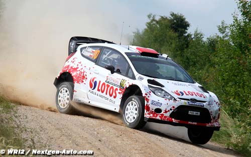 Kubica takes to the gravel Grand Prix