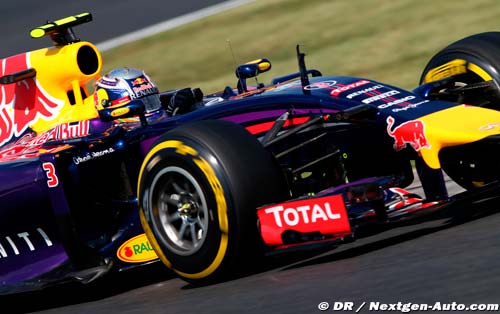 Interview - Daniel Ricciardo revient (…)