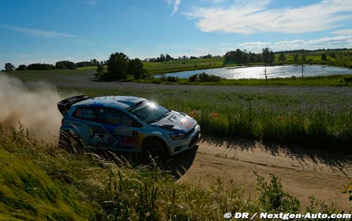 ES15 : Ogier reprend la 2ème place à (…)