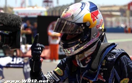 Vettel wins, Webber unhurt in Valencia