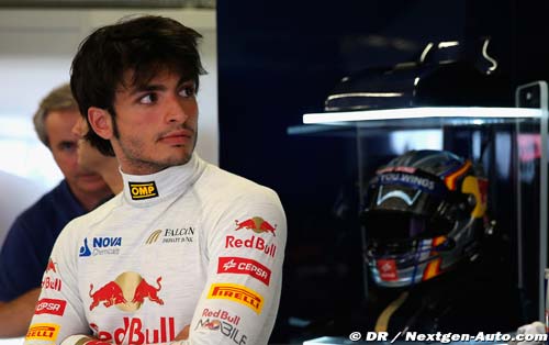 Sainz Jr handed Abu Dhabi Red Bull test