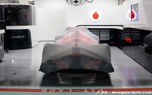 Mercedes, McLaren to change colours (…)