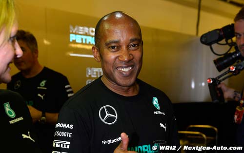 Hamilton's father eyes F1 (...)