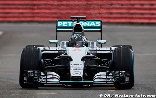 Lauda : Mercedes est en bonne position