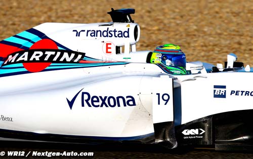 Massa, Lauda support helmet livery (...)