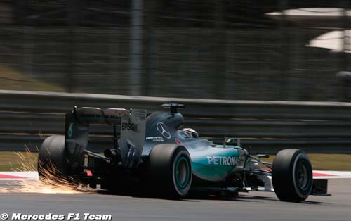 Un week-end parfait pour Lewis Hamilton