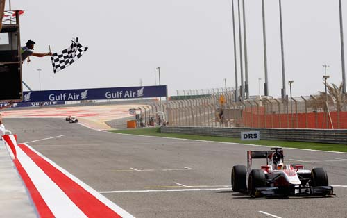 Sakhir, Course 1 : Vandoorne gagne (…)