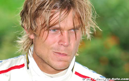 Scary moment for Mikkelsen