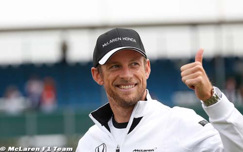 Button on track for Spa after robbery -