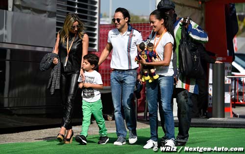 Massa enjoys having 5yo son at races