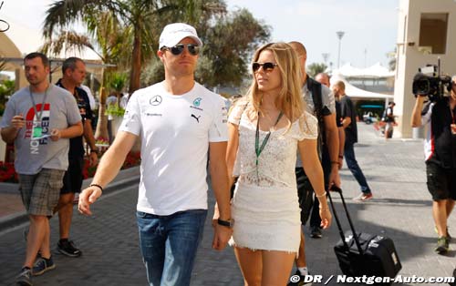 Jet on standby for Rosberg baby birth