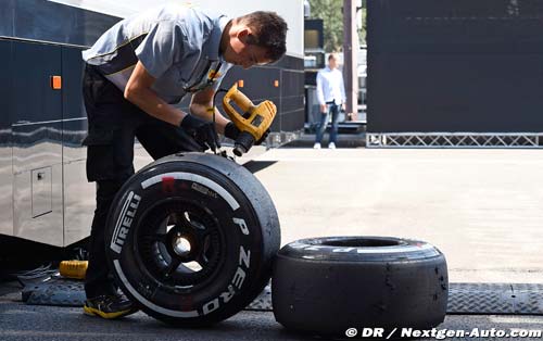 Boullier rassuré par Pirelli, Mercedes