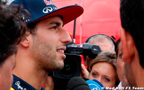 Ricciardo : La torture avec Renault (…)