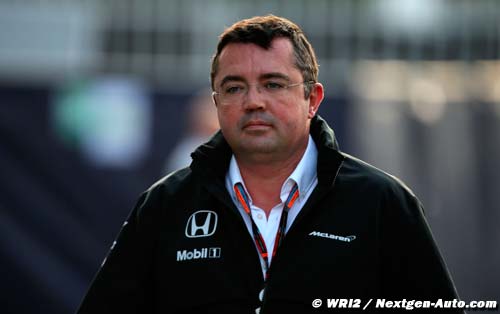 Boullier : Taper du poing sur la (…)