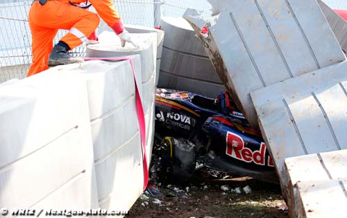 Le crash de Sainz doit être analysé, (…)