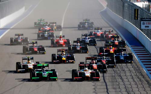 Sochi, Race 2: Stanaway on top as (…)