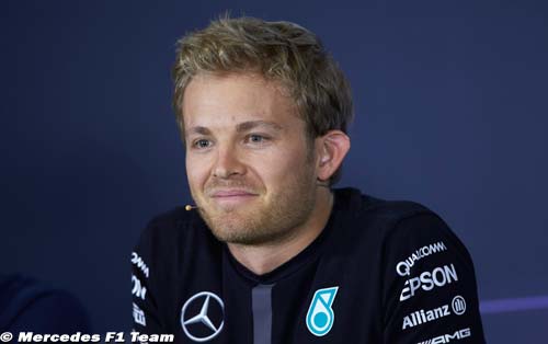 Rosberg n'abandonne pas encore