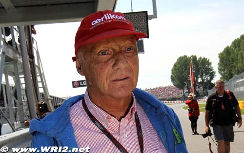 Lauda thinks FIA should punish Ferrari