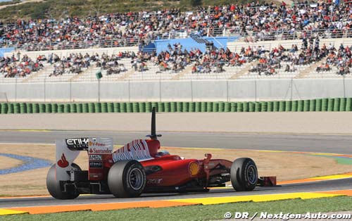 Ferrari se prépare pour les essais (...)