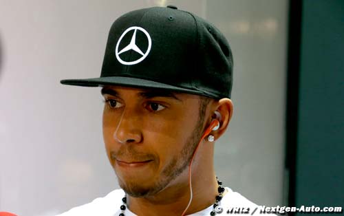 Mercedes denies Hamilton will miss (...)